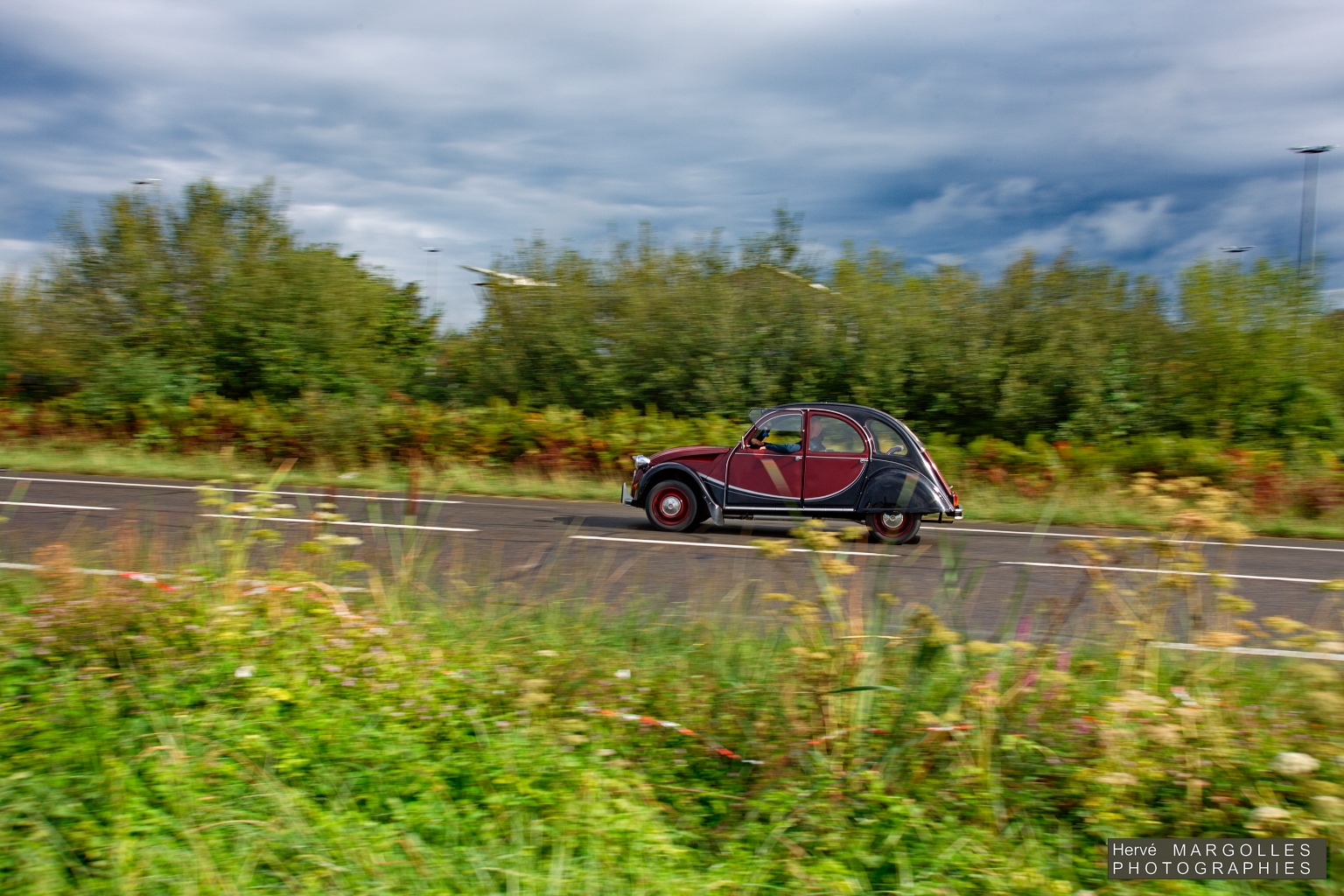 Citroen 2CV-01.jpg